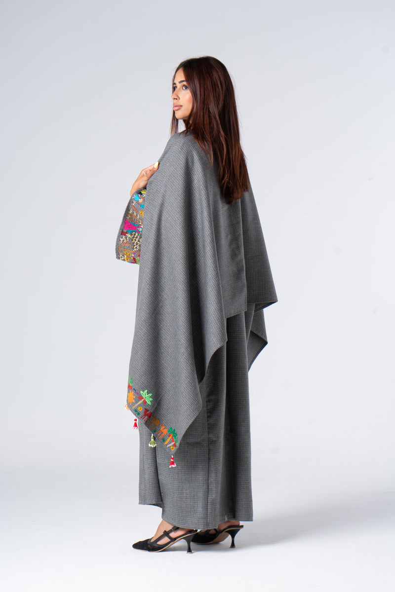 Matching Fellahy Kaftan and Classic Fellahy Shawl Wool